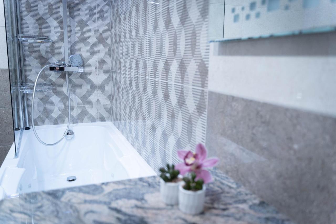 Isaran Coresi Apartment Braszów Zewnętrze zdjęcie